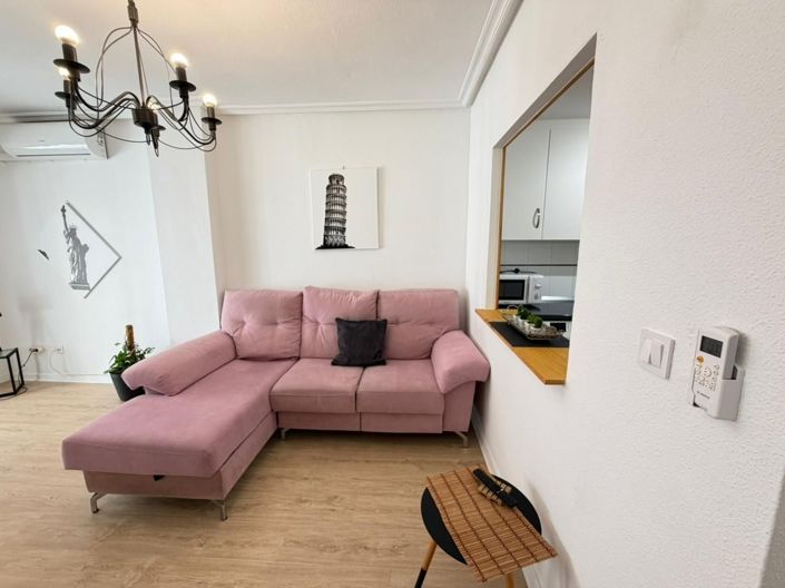 Image No.2-Appartement de 2 chambres à vendre à Torrevieja