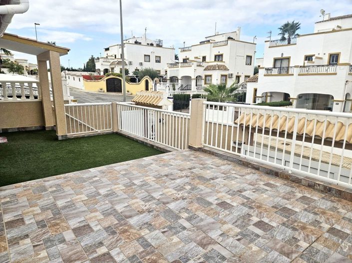 Image No.23-6 Bed House for sale