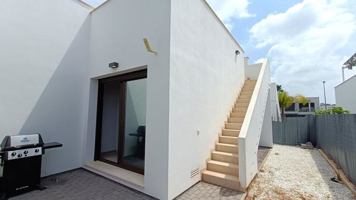 Image No.34-3 Bed Villa for sale