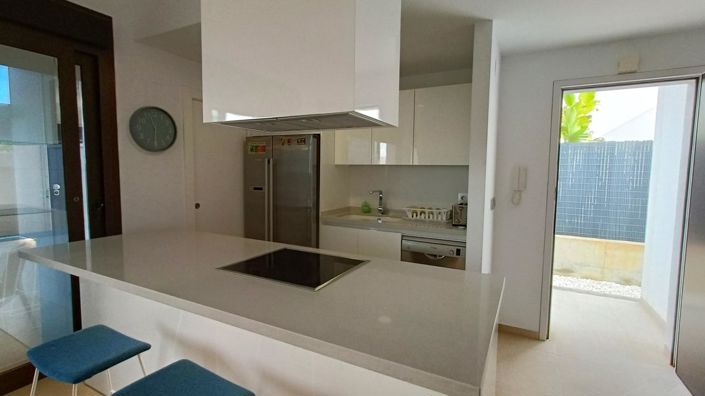 Image No.5-3 Bed Villa for sale