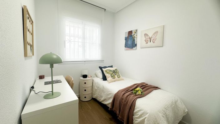 Image No.21-2 Bed Apartment for sale