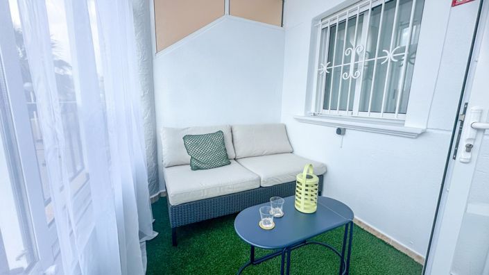 Image No.27-2 Bed Apartment for sale