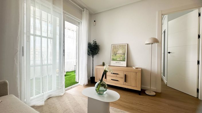 Image No.5-2 Bed Apartment for sale