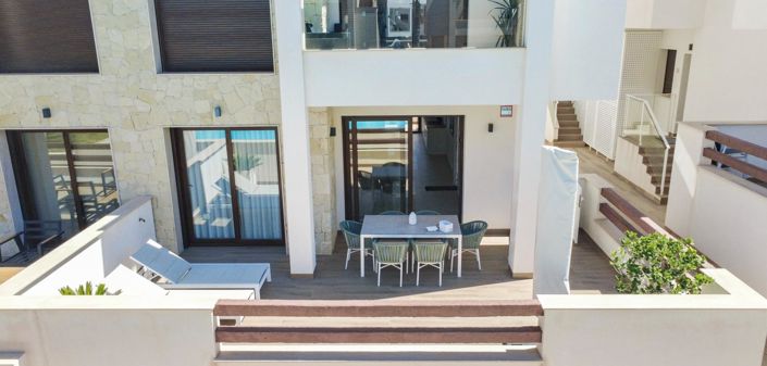 Image No.2-Appartement de 2 chambres à vendre à Torrevieja