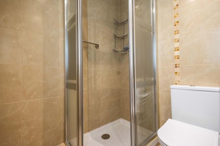 Image No.23-3 Bed Apartment for sale