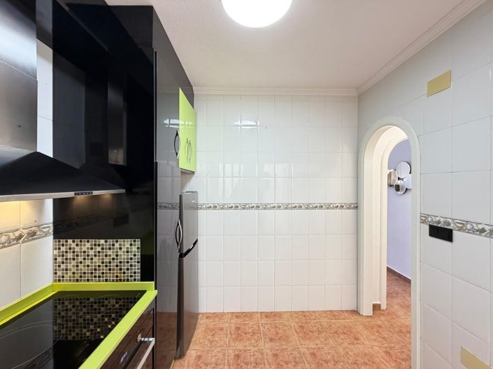 Image No.29-3 Bed House for sale
