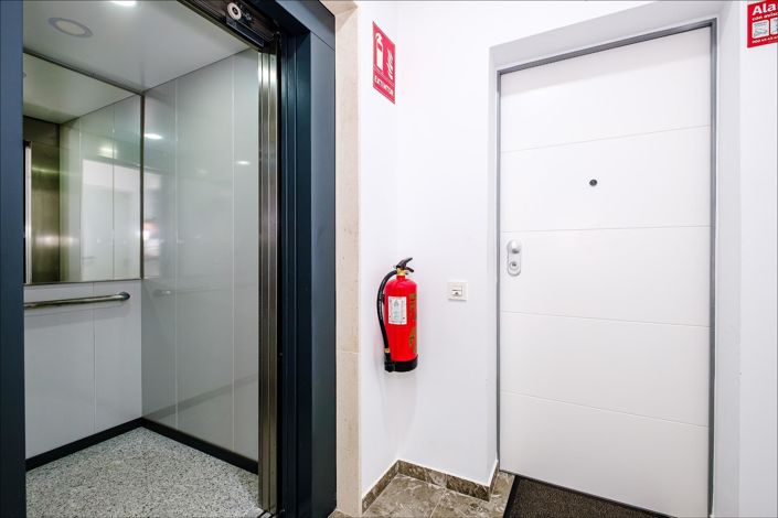 Image No.40-4 Bed Apartment for sale