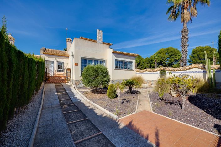 Image No.29-3 Bed Villa for sale