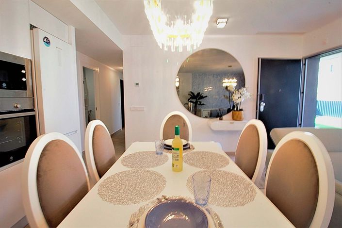 Image No.11-3 Bed Apartment for sale