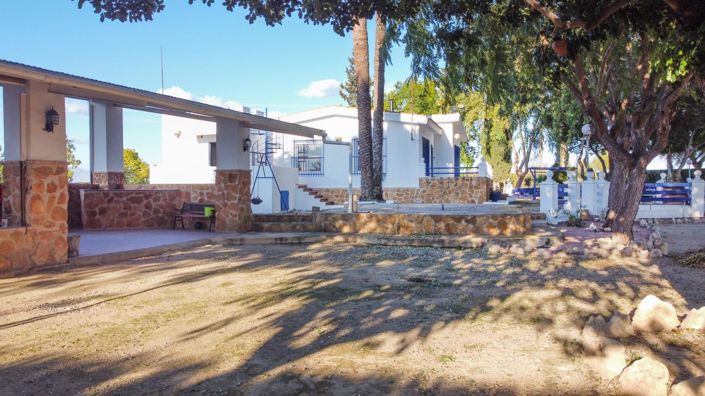 Image No.18-4 Bed Villa for sale