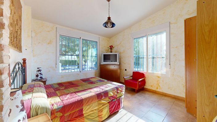Image No.28-4 Bed Villa for sale