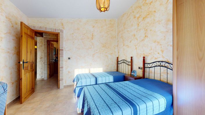Image No.45-4 Bed Villa for sale