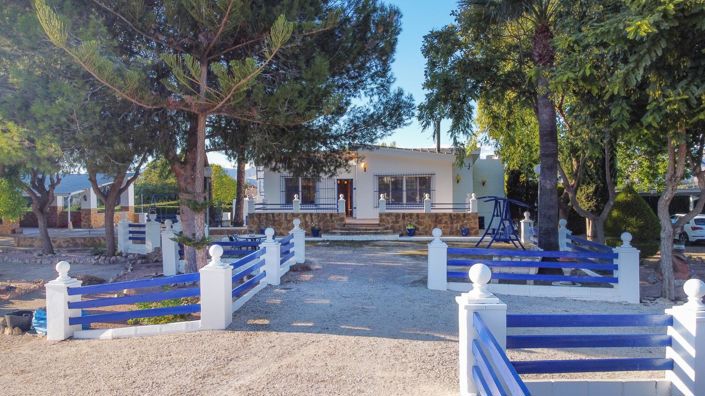 Image No.49-4 Bed Villa for sale