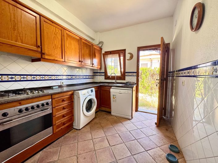 Image No.13-4 Bed Villa for sale