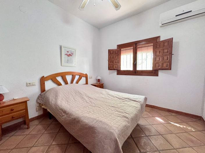 Image No.15-4 Bed Villa for sale