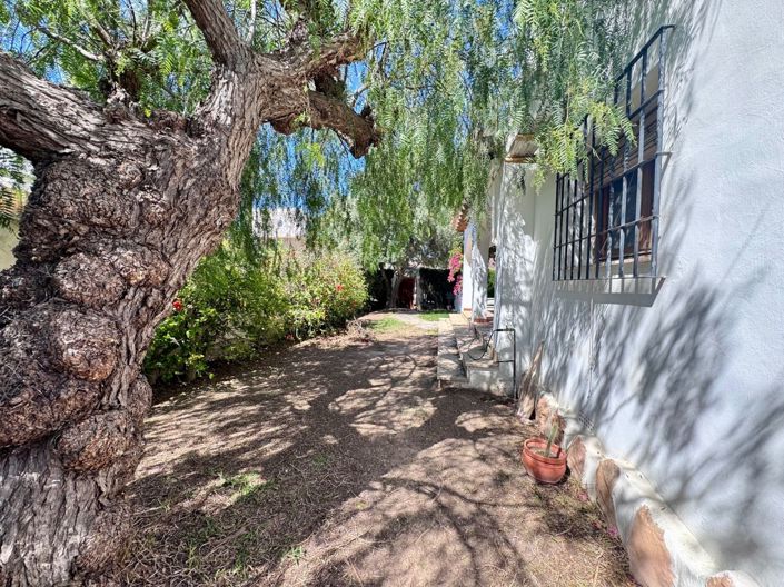 Image No.28-4 Bed Villa for sale