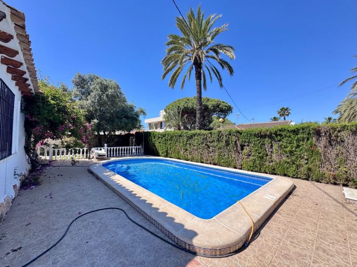 Image No.32-4 Bed Villa for sale