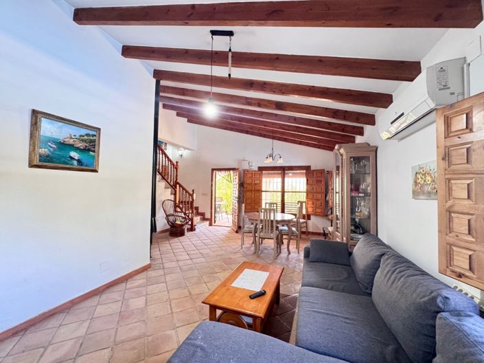 Image No.8-4 Bed Villa for sale