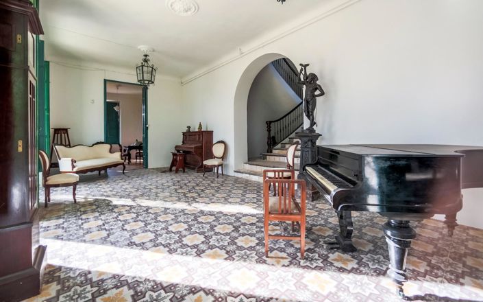 Image No.13-7 Bed Villa for sale