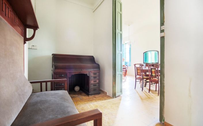 Image No.20-7 Bed Villa for sale