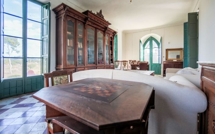 Image No.26-7 Bed Villa for sale