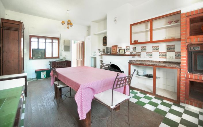 Image No.30-7 Bed Villa for sale