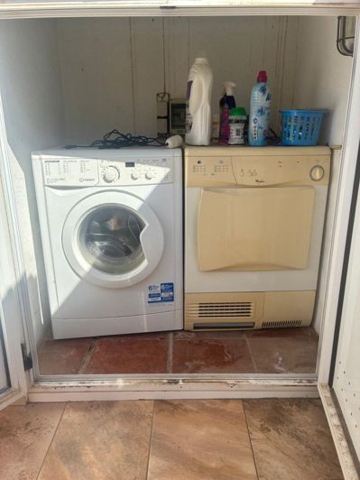 Image No.11-2 Bed House for sale