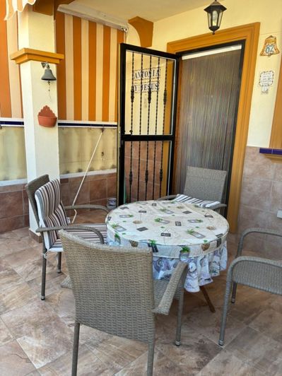 Image No.4-2 Bed House for sale