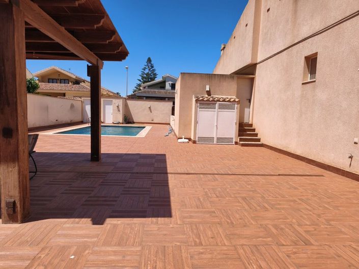 Image No.13-4 Bed Villa for sale
