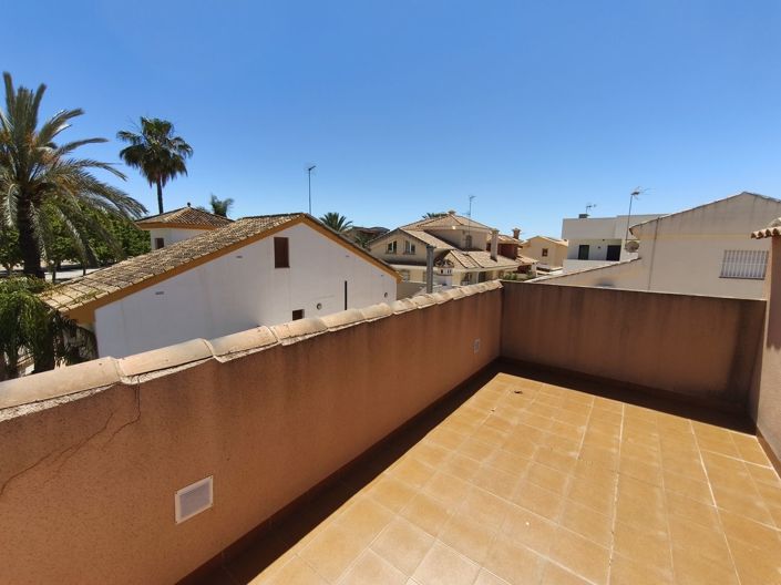 Image No.31-4 Bed Villa for sale