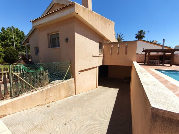 Image No.34-4 Bed Villa for sale