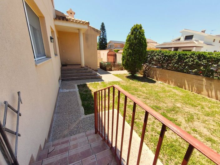 Image No.5-4 Bed Villa for sale