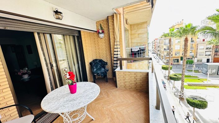Image No.3-Appartement de 3 chambres à vendre à Torrevieja