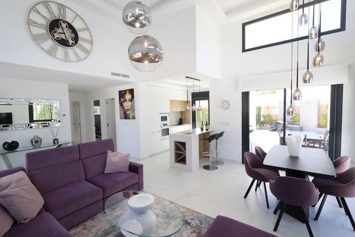 Image No.10-3 Bed Villa for sale
