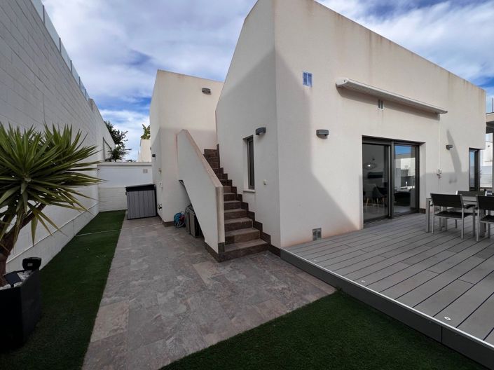 Image No.6-Villa de 3 chambres à vendre à Orihuela Costa