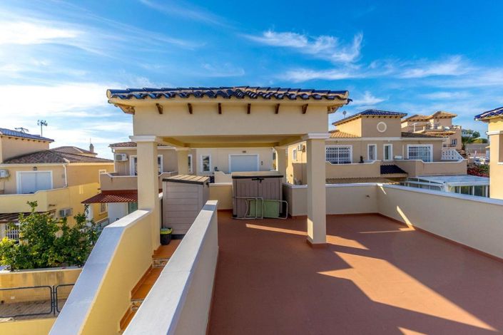 Image No.24-3 Bed Villa for sale