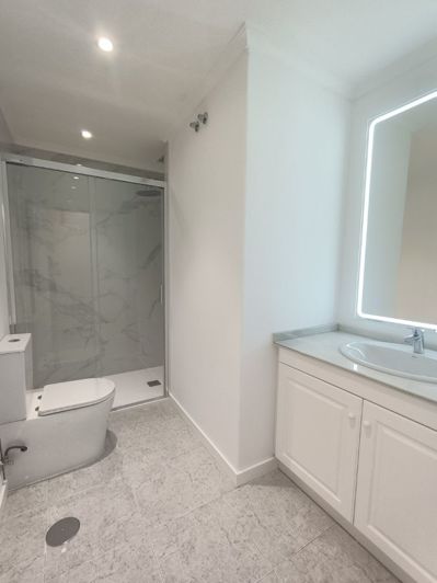 Image No.33-2 Bed Apartment for sale