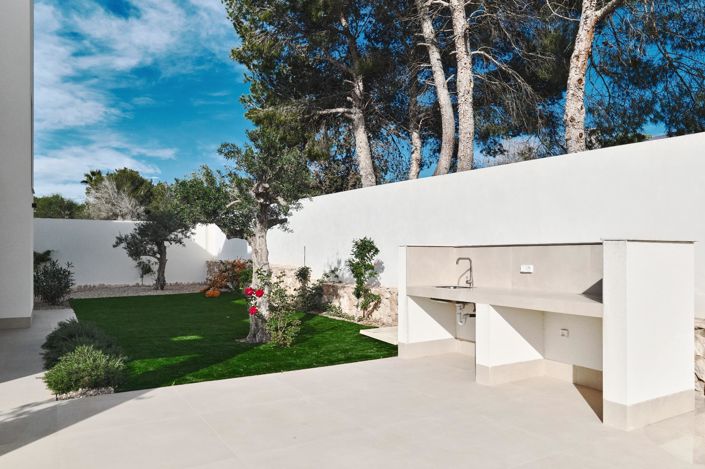 Image No.26-3 Bed Villa for sale