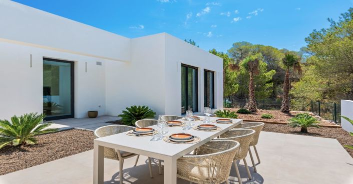 Image No.18-4 Bed Villa for sale