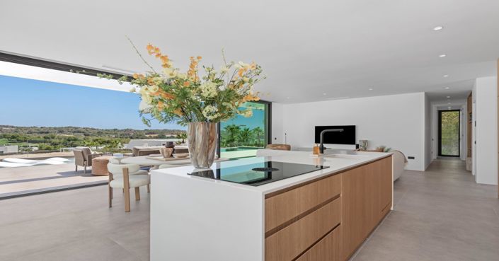 Image No.27-4 Bed Villa for sale