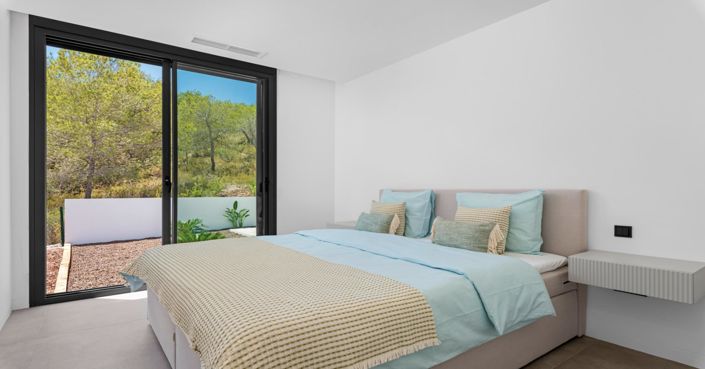 Image No.44-4 Bed Villa for sale