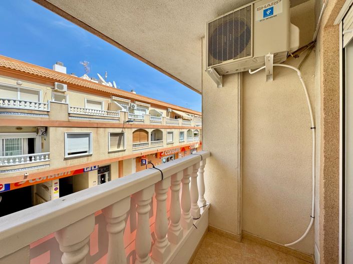 Image No.10-2 Bed Apartment for sale