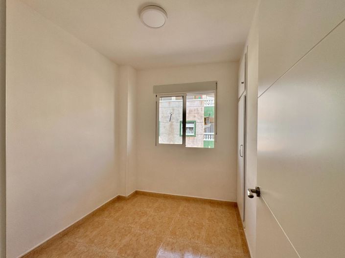 Image No.5-Appartement de 2 chambres à vendre à Torrevieja