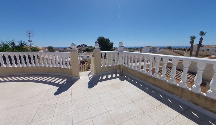 Image No.35-3 Bed Villa for sale
