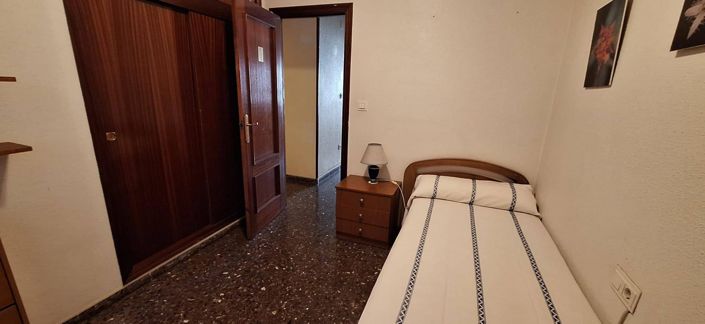 Image No.27-3 Bed Apartment for sale