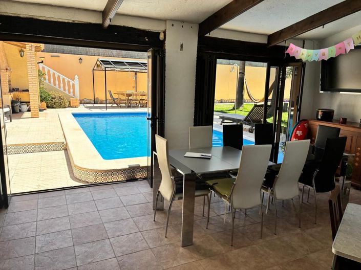 Image No.14-4 Bed Villa for sale