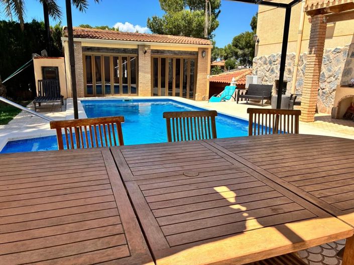 Image No.5-4 Bed Villa for sale