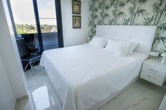 Image No.19-3 Bed Penthouse for sale