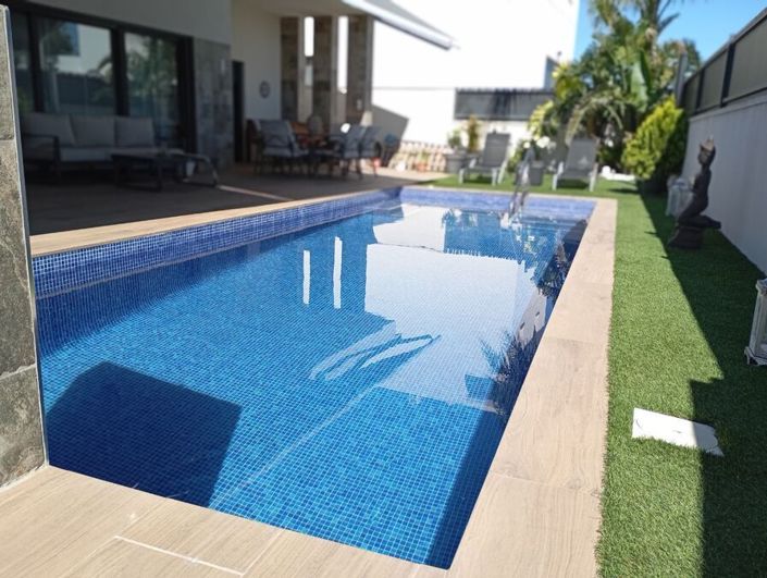 Image No.27-3 Bed Villa for sale