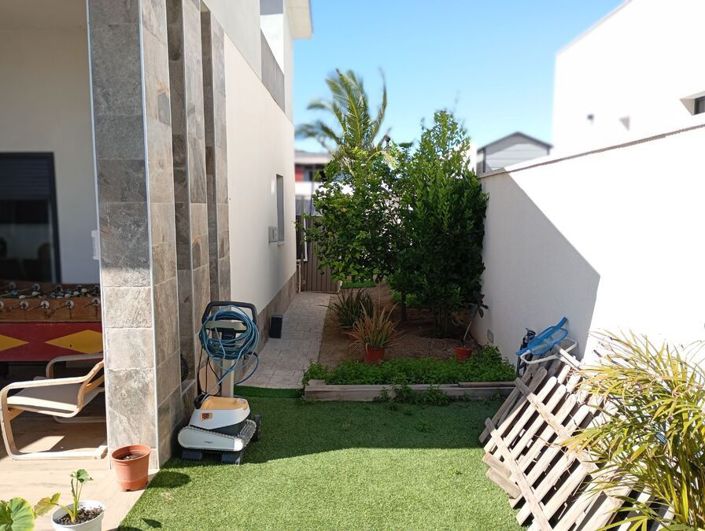 Image No.39-3 Bed Villa for sale